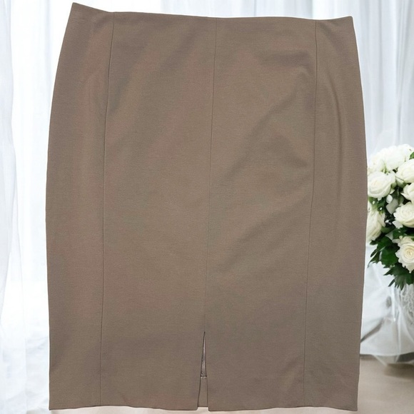 MM Lafleur ‘The Greenpoint Skirt’ in “Russett” Taupe Size +1 = 1X - Picture 12 of 16